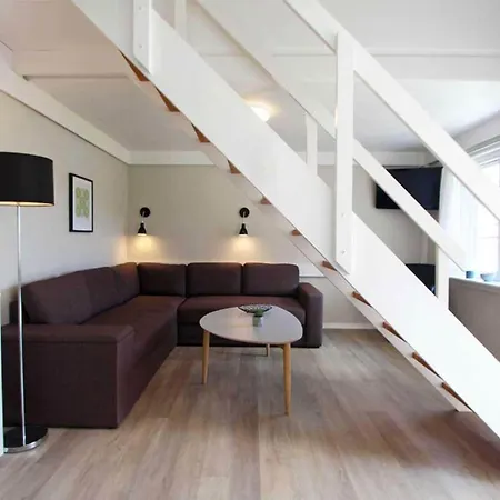 Holiday home Lxix Gudhjem